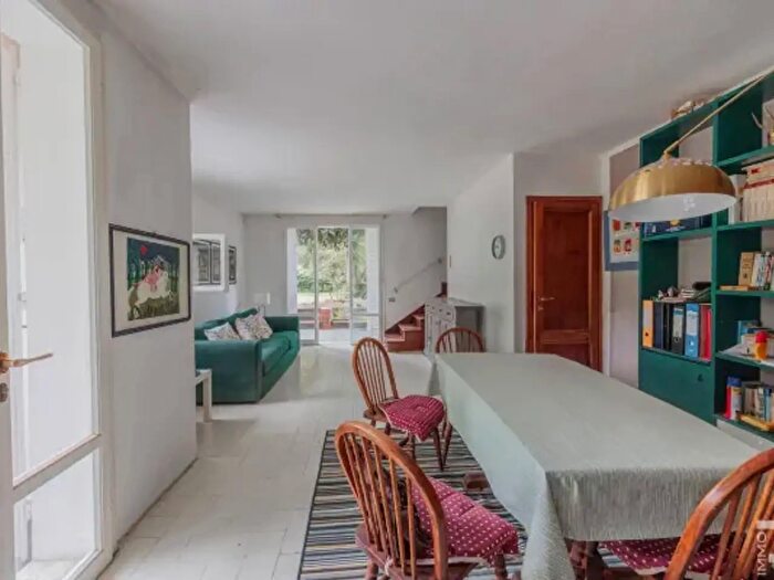 Appartamento trilocale in vendita in Via Antonio Pacinotti, Viareggio