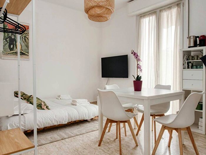 Appartamento trilocale in affitto in Via Dino Campana, Precotto, Milano