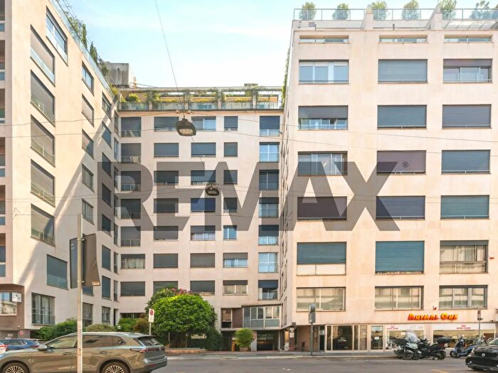 Appartamento monolocale in vendita in Corso di Porta Nuova, Milano