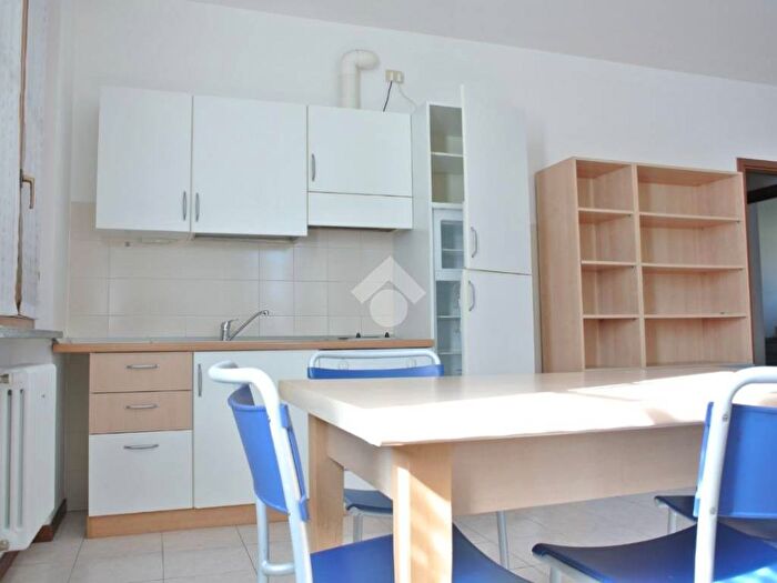 Appartamento monolocale in affitto in Via E Tibaldi, Madonnina, Pavia