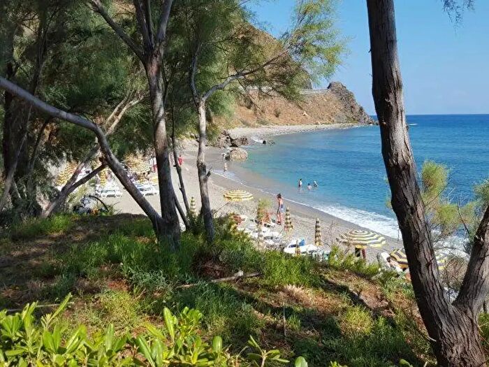 Appartamento trilocale in vendita in Contrada Ridente, Gioiosa Marea