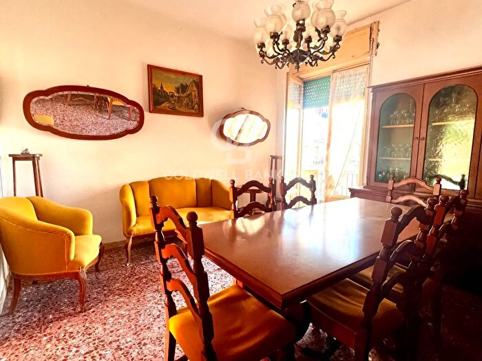 Appartamento con 5 locali in vendita in Largo XI Febbraio, Modica