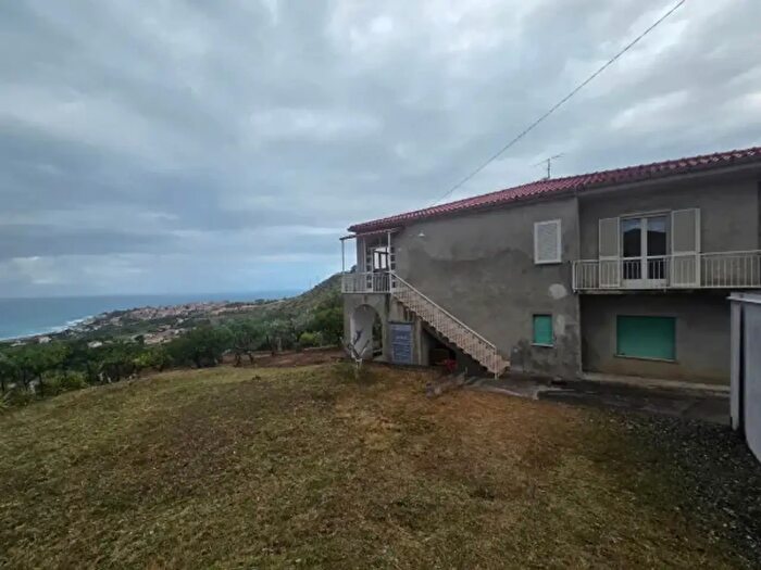 Appartamento quadrilocale in vendita in Contrada Riviere, Diamante