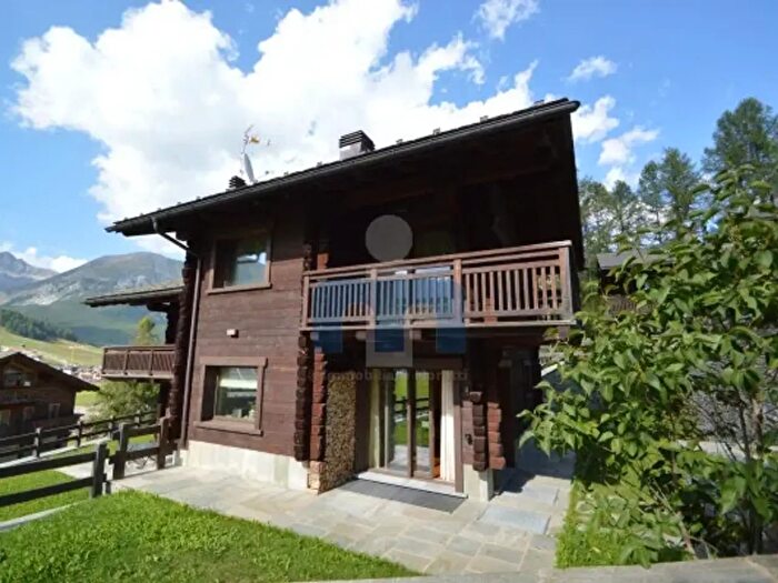 Casa quadrilocale in vendita in Via Strada Statale, Livigno