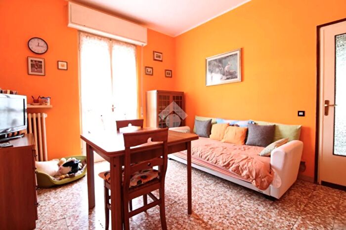 Appartamento bilocale in vendita in Via Togliatti, Cava Manara