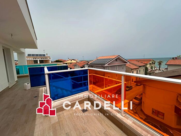 Appartamento trilocale in vendita in Via Palermo AppAtt, Porto SantElpidio