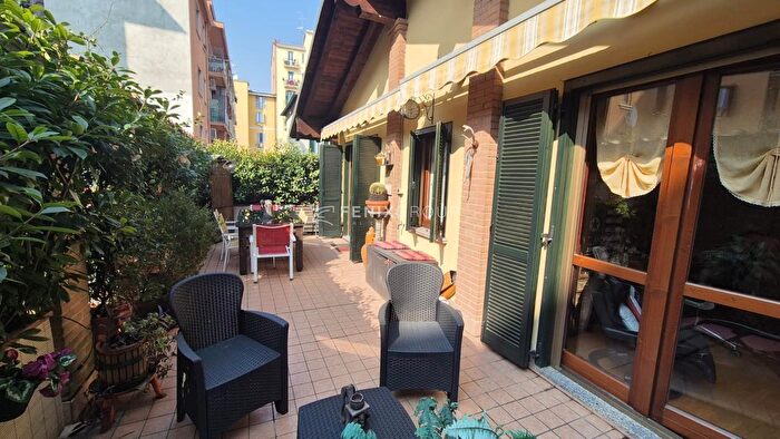 Appartamento quadrilocale in vendita in Via Lunigiana a, Milano