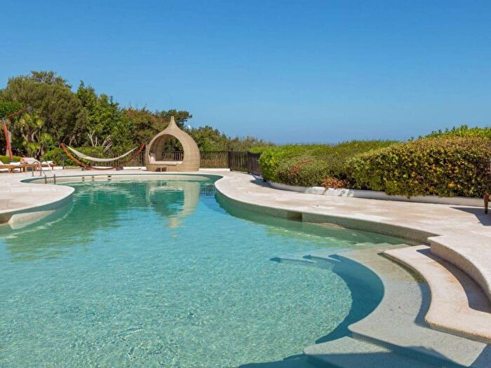 Casa con 6 locali in affitto in Via Capo Ferro, Porto Cervo, Arzachena