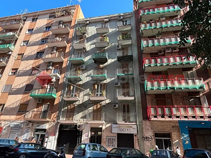 Appartamento bilocale in vendita in Via Cesare Battisti, Taranto