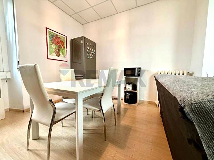 Appartamento trilocale in affitto in VIA MAMELI, Tribunale, Busto Arsizio