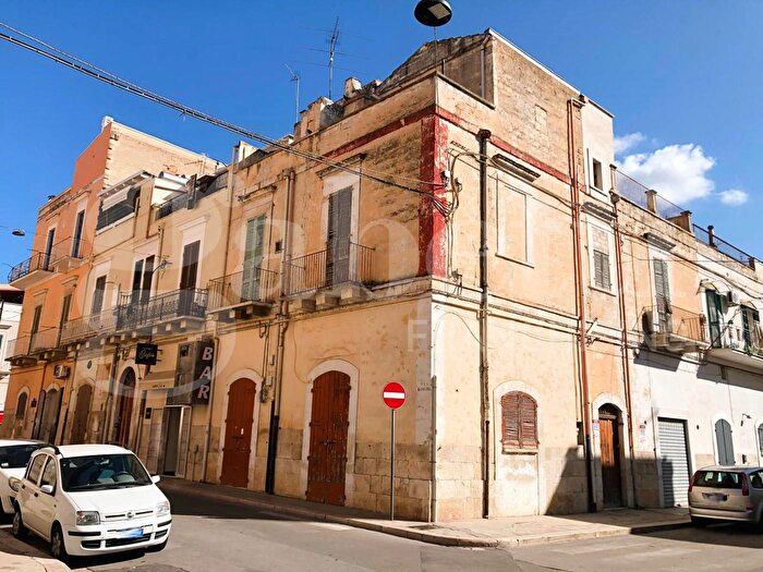 Appartamento in vendita in Zona Via Gravina, Corato