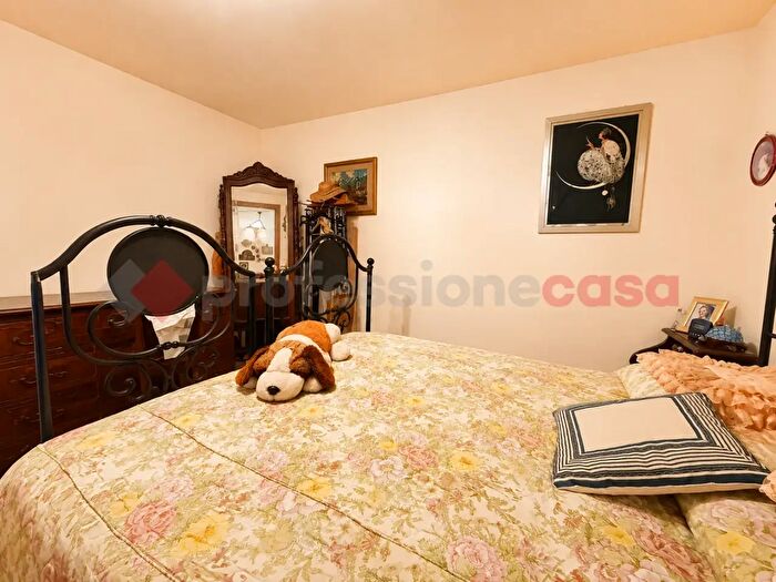 Appartamento con 5 locali in vendita in Via Arrigo Minerbi, Roma