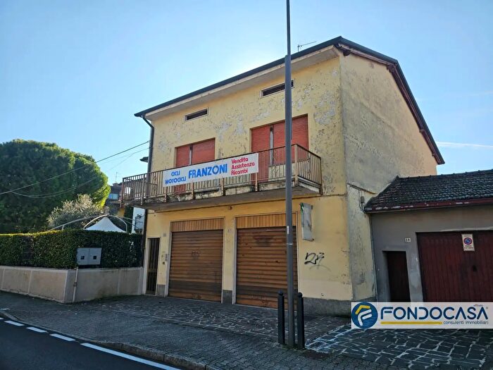 Casa trilocale in vendita in Via San Lorenzo, Palosco