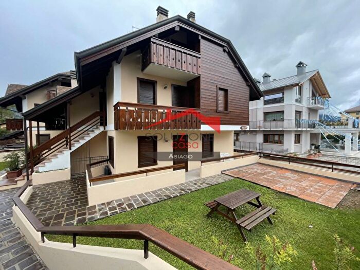 Appartamento bilocale in affitto in Centro, Asiago