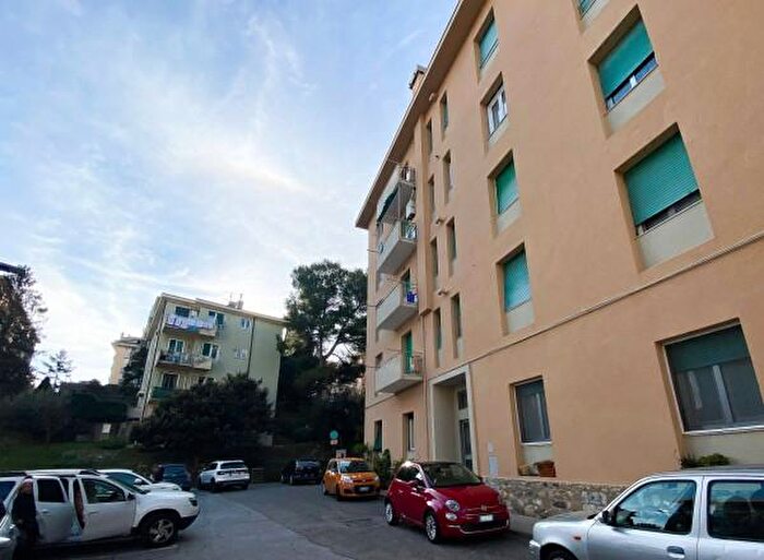 Appartamento bilocale in vendita in Via Brigata Salerno, Genova