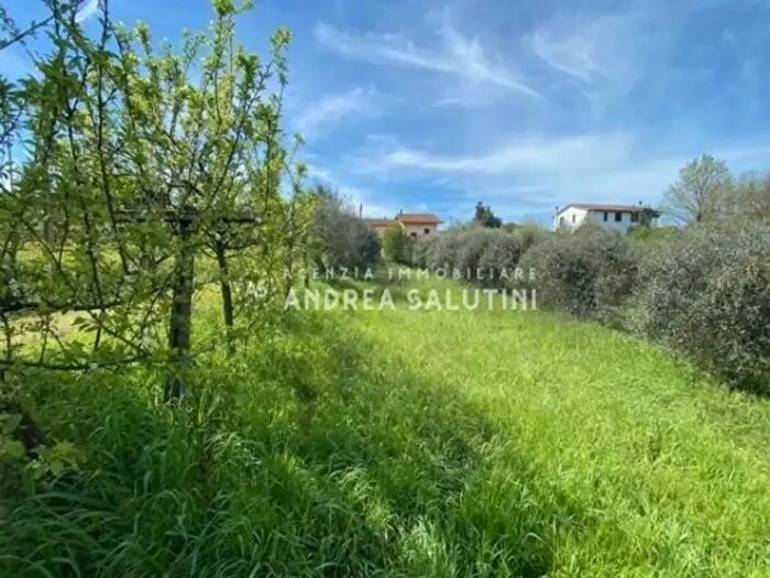 Casa con 6 locali in vendita in Santa Maria A Monte