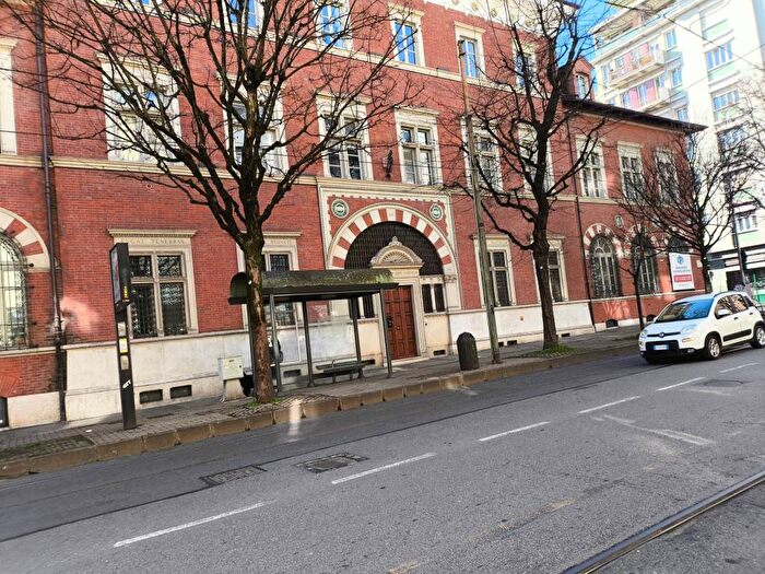 Appartamento trilocale in affitto in Corso Raffaello, San Salvario Dante, Torino