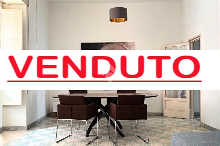 Appartamento trilocale in vendita in Via Savonarola, Putignano