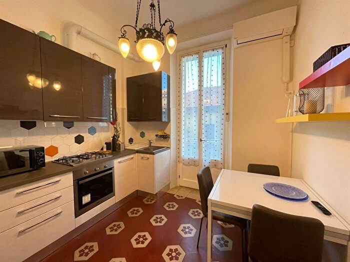 Appartamento bilocale in affitto in Via Luigi Federico Menabrea, Farini, Milano