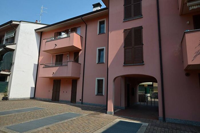 Appartamento monolocale in affitto in Via Santuario, Centro, Ornago