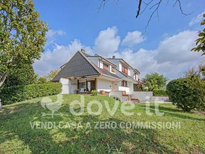 Casa con 5 locali in vendita in Via G Verdi, Montegrotto Terme