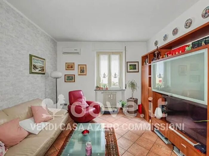 Appartamento quadrilocale in vendita in Via dei Mille, Novara