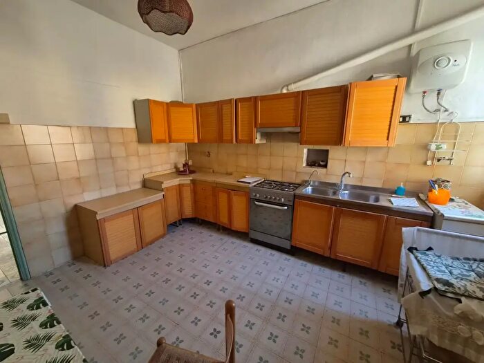 Appartamento trilocale in vendita in Livorno