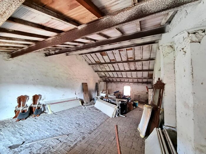 Appartamento bilocale in vendita in Via Cavour, Caprarola