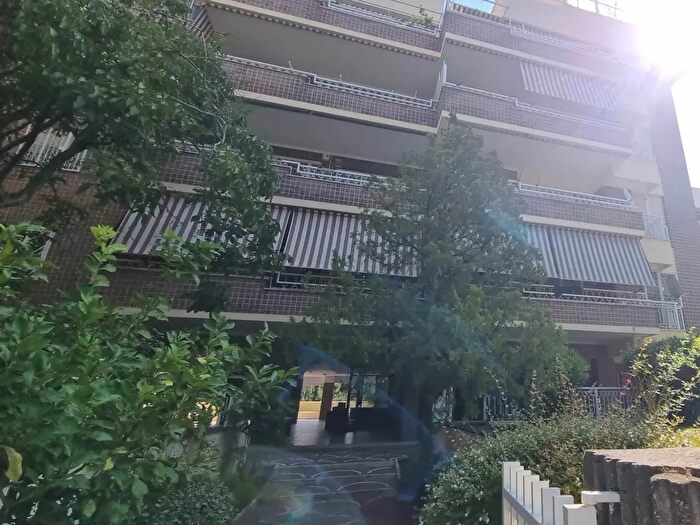 Appartamento quadrilocale in vendita in Via Bagnone, Roma