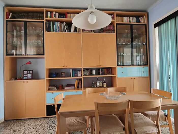 Appartamento con 6 locali in vendita in Villafranca In Lunigiana