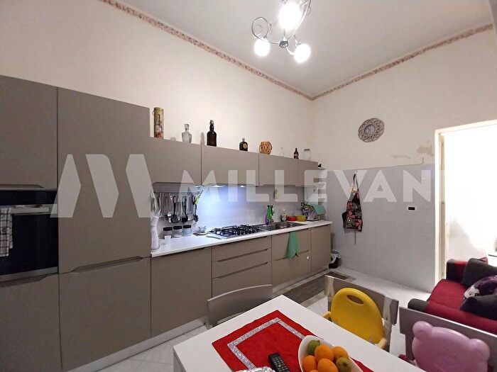 Appartamento con 5 locali in vendita in Via Angelo Musco, Pozzallo