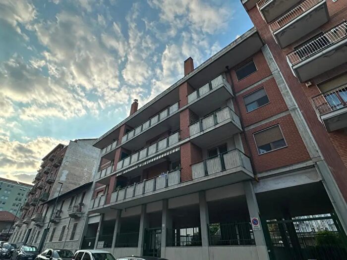 Appartamento bilocale in vendita in Via Wuillermin, Torino