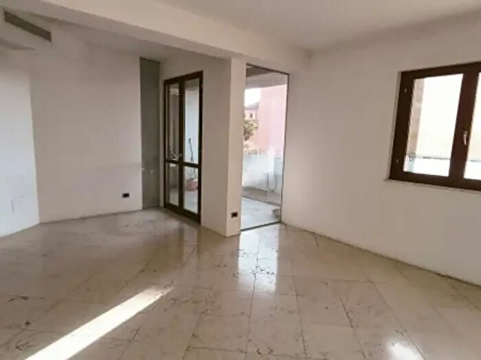 Appartamento quadrilocale in vendita in Via del Rivo, Terni