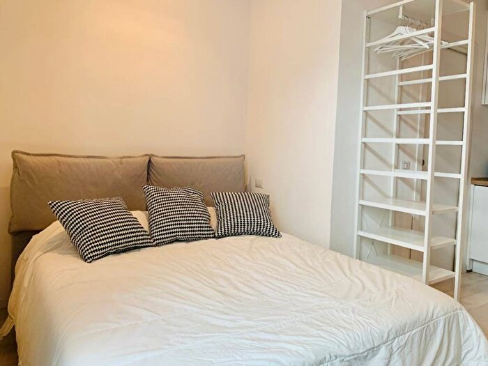 Appartamento in affitto in Via Stromboli, Dezza, Milano