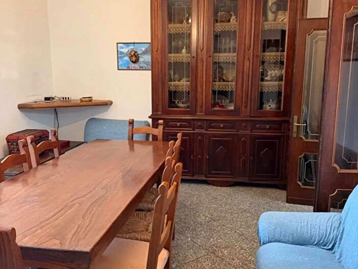 Casa con 5 locali in vendita in Castelnuovo Magra