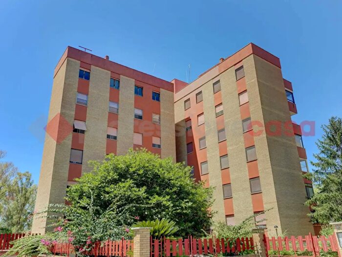 Appartamento quadrilocale in vendita in Viale J F Kennedy, Latina