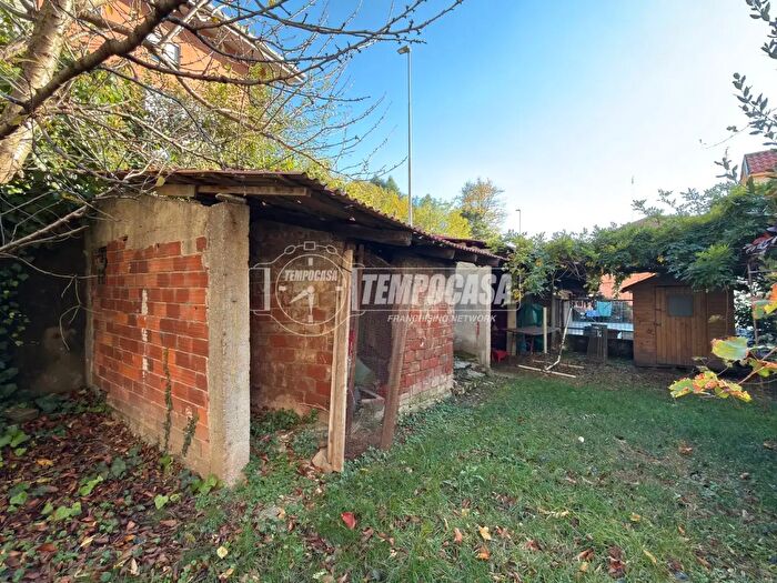 Case in Vendita e in Affitto - 3