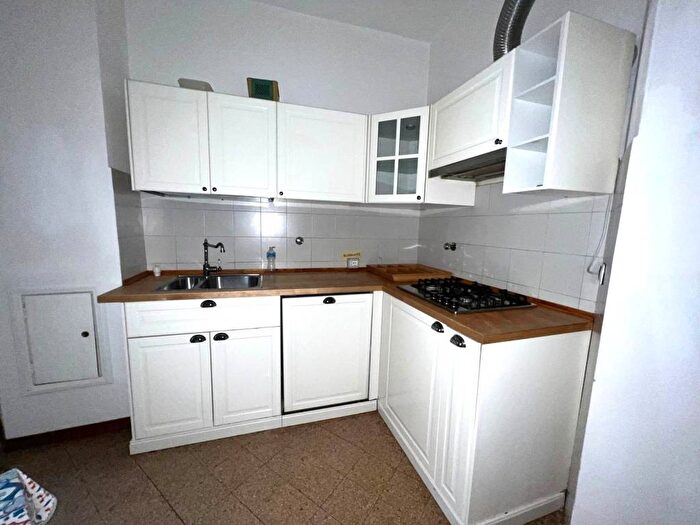 Appartamento quadrilocale in affitto in Via Dante Alighieri, Centro, Vercelli