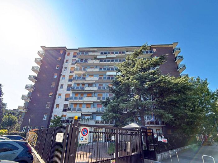 Appartamento monolocale in affitto in Via Alfonso Capecelatro, San Siro, Milano