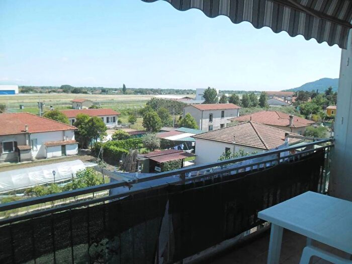 Appartamento con 5 locali in affitto in Via Ghiarettolo, Sarzanello San Lazzaro, Sarzana