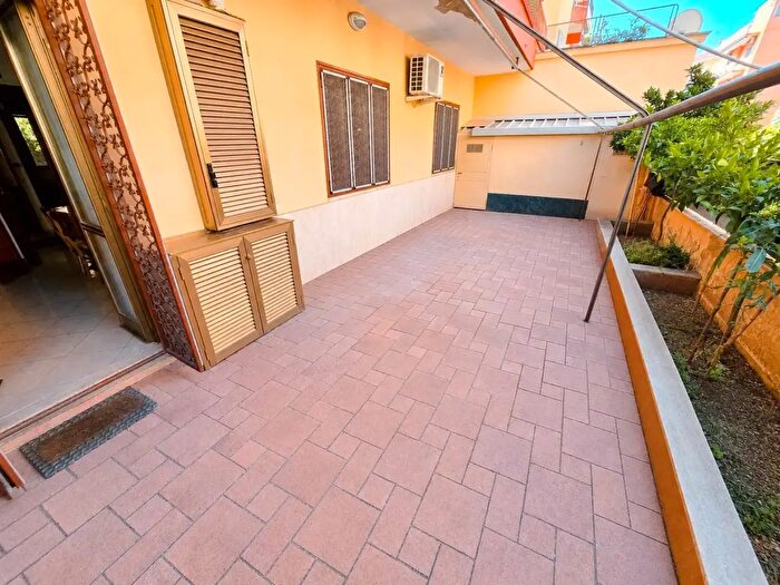 Appartamento bilocale in vendita in Via Cardinale Garampi, Roma