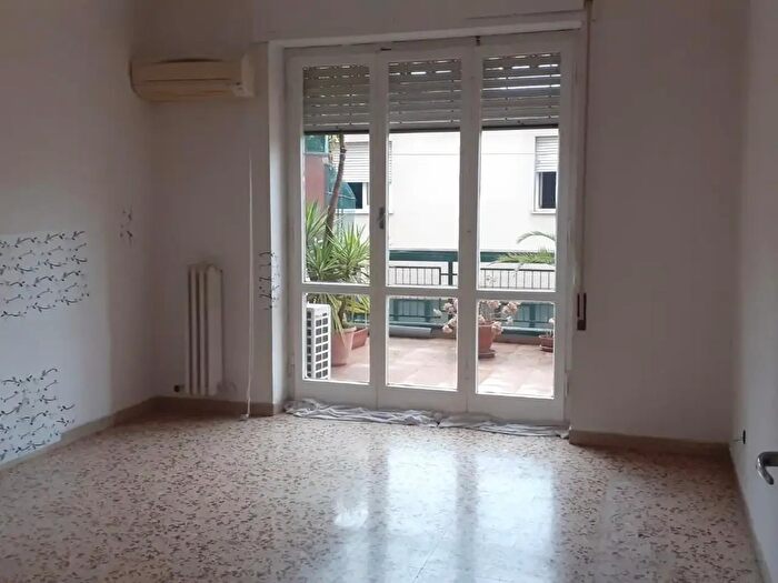Appartamento quadrilocale in vendita in Massa