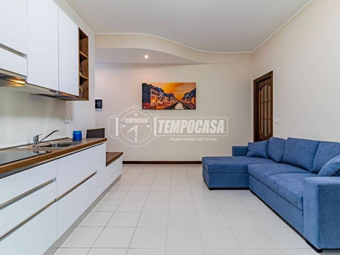 Appartamento bilocale in affitto in Via cadibona, Molise Cuoco, Milano