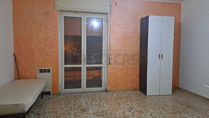 Appartamento con 5 locali in vendita in Viale Zecchino, Siracusa