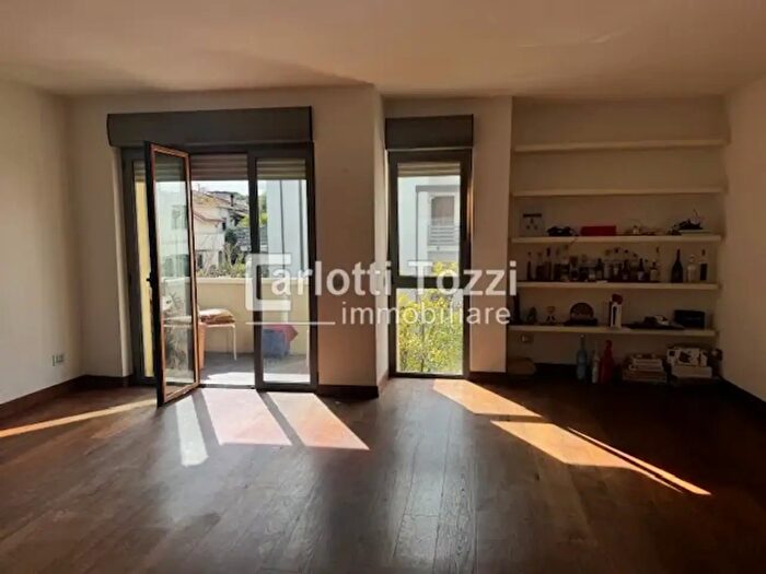 Appartamento con 5 locali in vendita in Via Marche, Grosseto