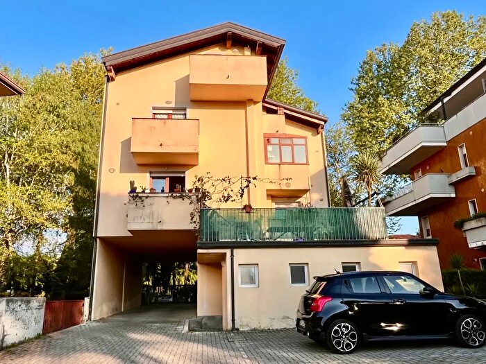 Appartamento con 5 locali in vendita in Udine