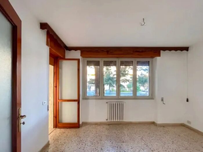 Appartamento con 5 locali in vendita in Via Trento, Martano