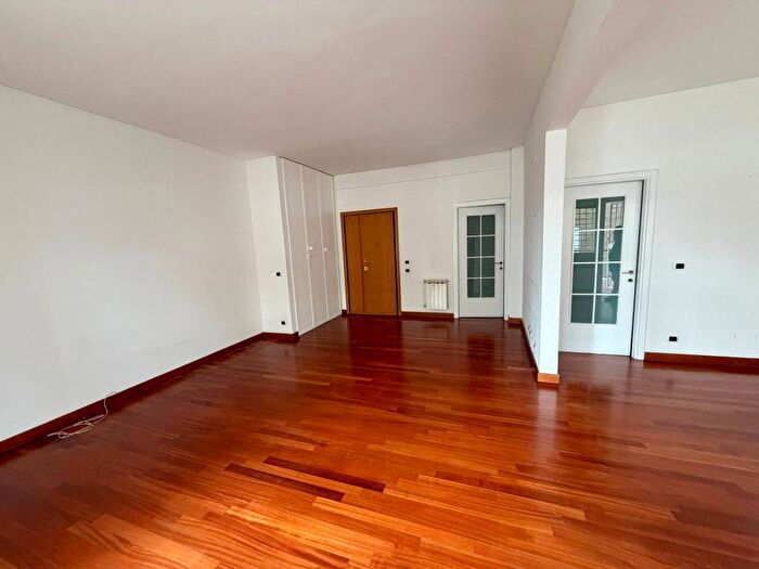 Appartamento quadrilocale in affitto in Viale Cortina dAmpezzo, Cortina dAmpezzo, Roma