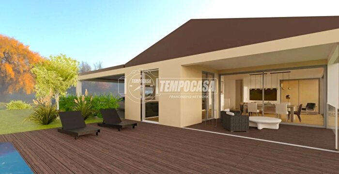 Casa con 6 locali in vendita in Via della Spinareta, Formello