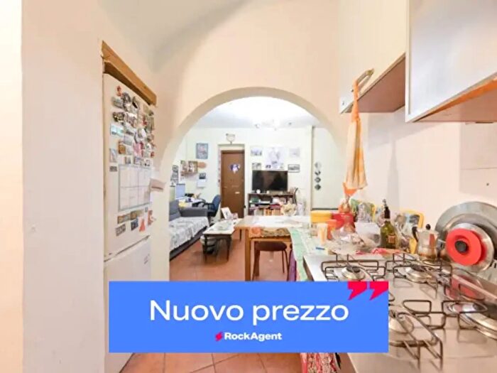 Appartamento trilocale in vendita in Vico Giannini, Genova